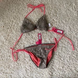 Taupe lace Bikini with hot pink details.